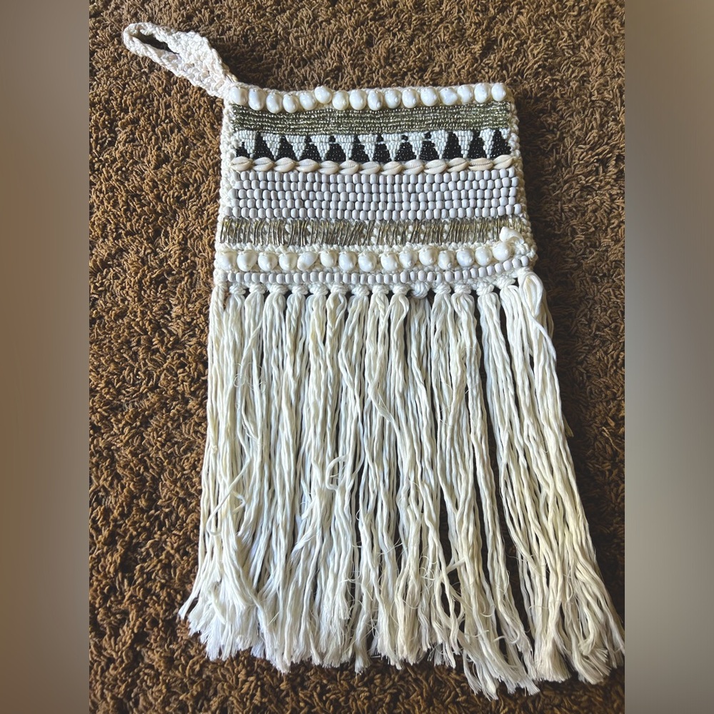 Vintage beaded macrame handbag